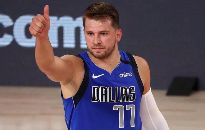 并不乏低级 并不乏低级