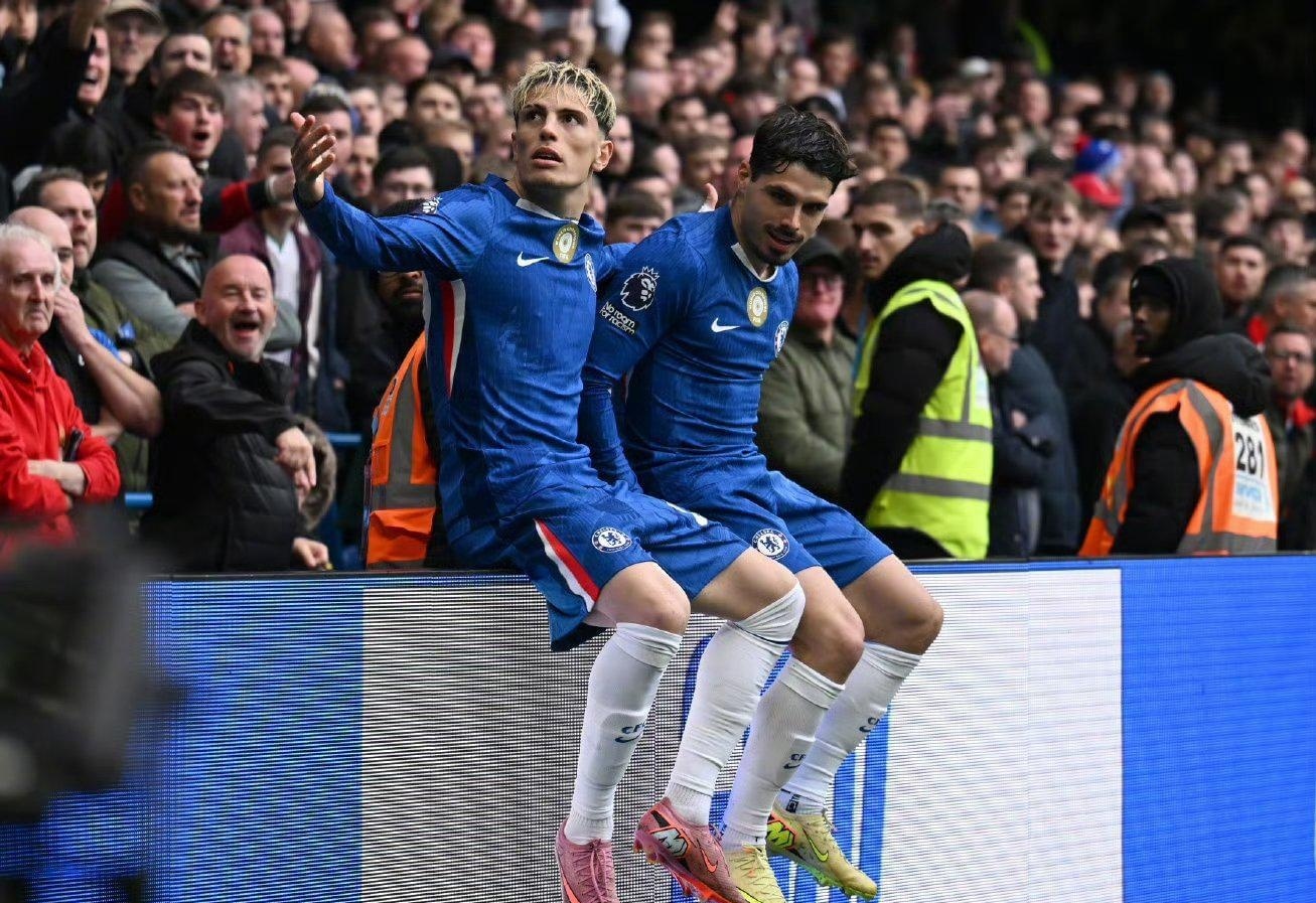 两场系列赛 两场系列赛