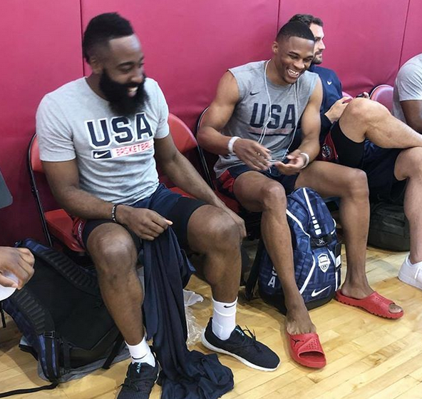 某平台在F 某平台在F